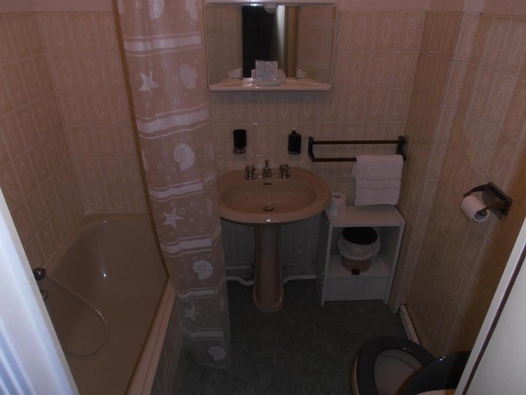 Hotel Relais Du Sidobre Lacrouzette Zimmer foto